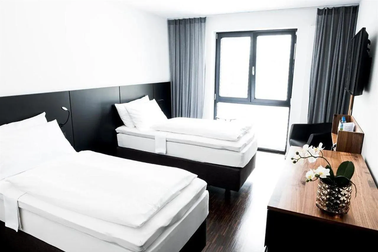 &Repeat Koeln Airport Hotel 4*, Cologne
