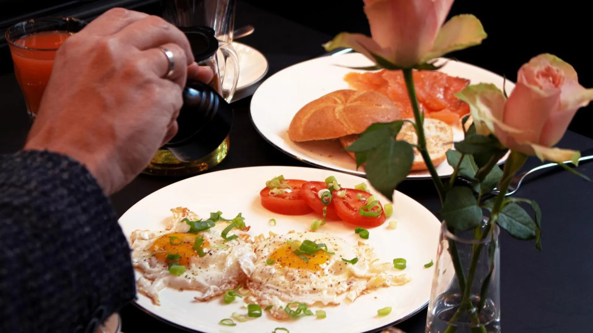 &Repeat Koeln Airport Hotel